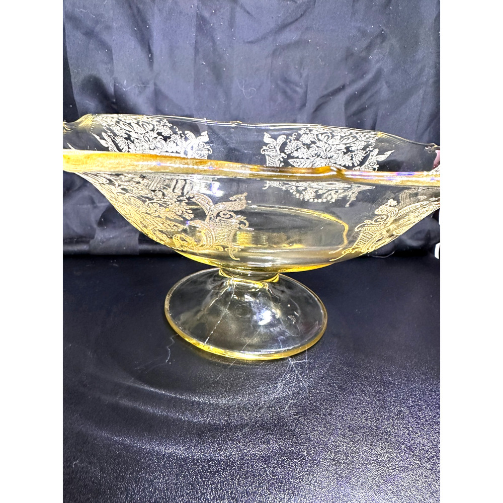 Vintage Yellow Paden City Depression Glass Peacock Etched Pedestal Bowl